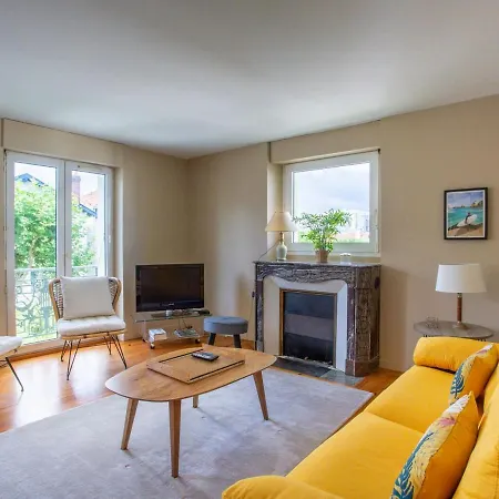 Biarritz, 4 Pieces, 6 Personnes - Fr-1-3-478 Apartment *
