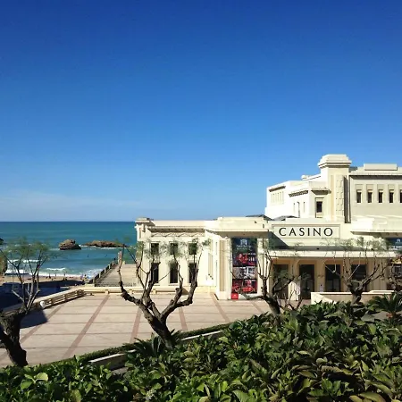 Apartment Biarritz, 4 Pieces, 6 Personnes - Fr-1-3-478 *