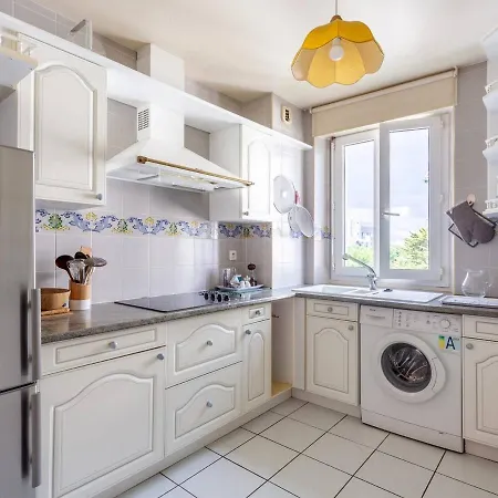 Biarritz, 4 Pieces, 6 Personnes - Fr-1-3-478 Apartment
